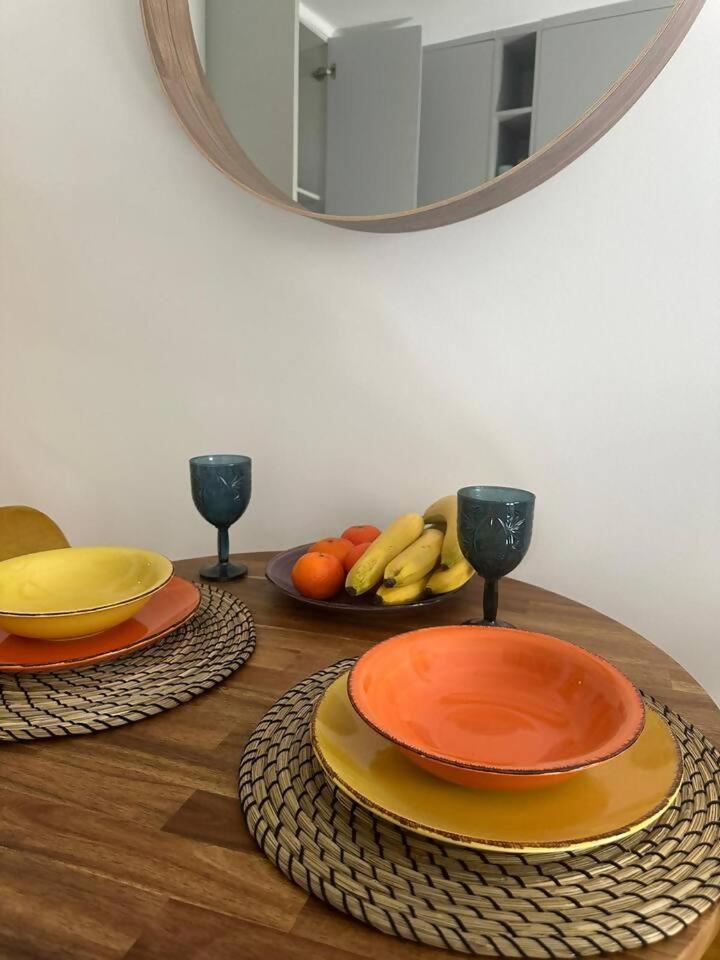 Stylish Renovated Apartment In Chiado Lissabon Exterior foto
